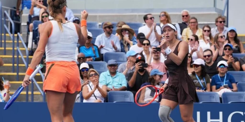 dupla-de-luisa-stefani-vence-3a-seguida-e-vai-as-quartas-do-us-open