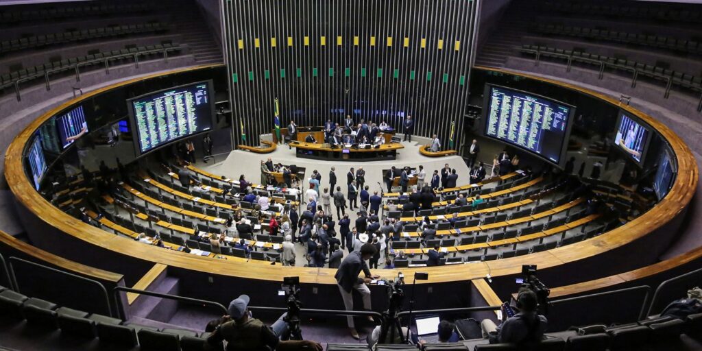 camara-votara-cassacao-de-zambelli,-ramagem-e-glauber-braga