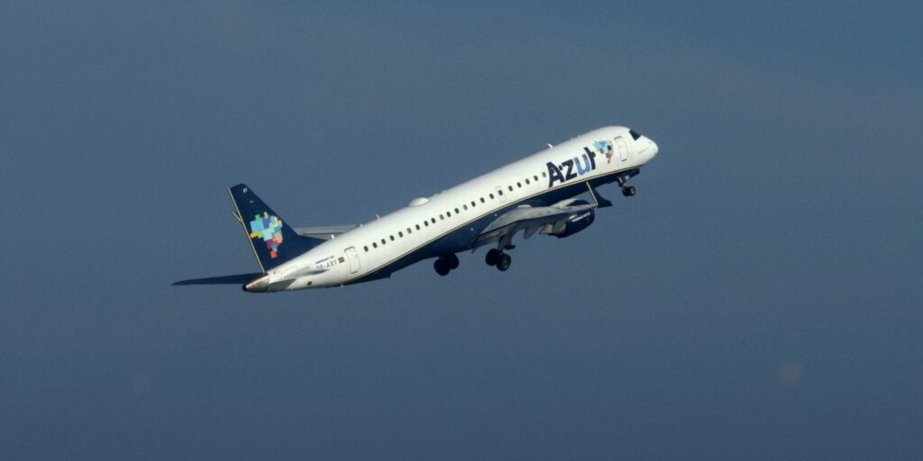 vento-forte-faz-aeronave-arremeter-em-congonhas