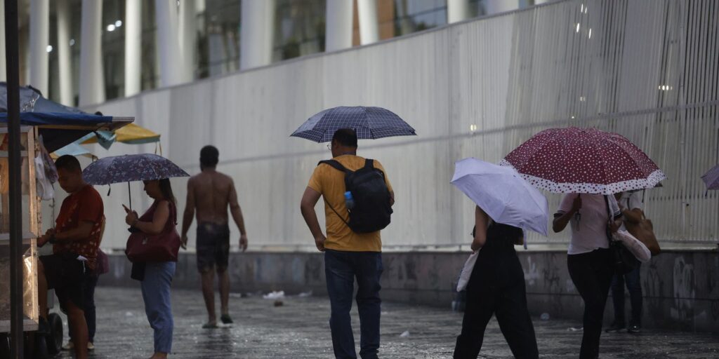 pais-com-maioria-das-regioes-em-alerta-de-chuvas-intensas-nesta-quarta
