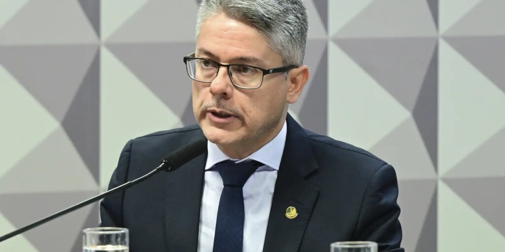 relatorio-da-cpi-do-crime-conecta-faccoes-com-sistema-financeiro