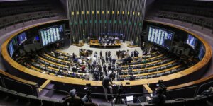 camara-inicia-analise-de-projeto-sobre-exploracao-de-minerais-criticos