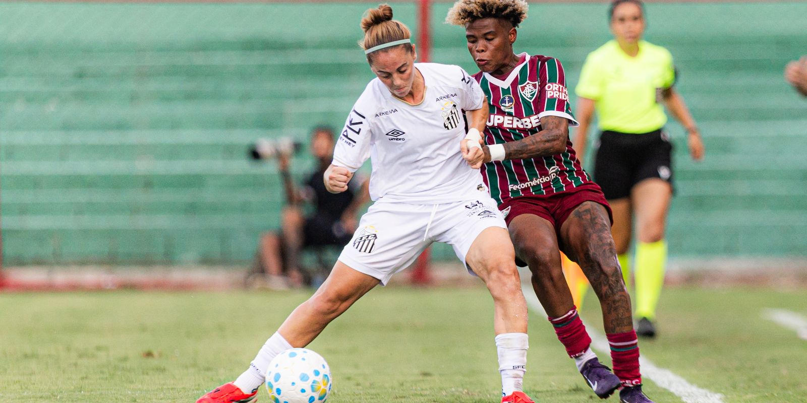 santos-faz-2-a-0-no-fluminense-fora-de-casa-pelo-brasileiro-feminino