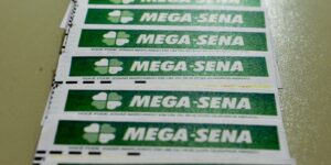 veja-os-numeros-da-mega-sena-sorteados-neste-sabado-(4)