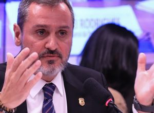 diretor-diz-que-pf-nao-mede-“estatura-politica”-ao-investigar-emendas