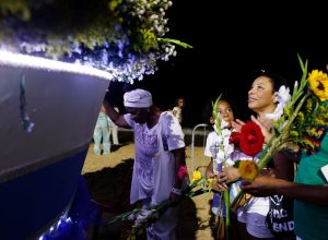 umbanda-faz-culto-a-iemanja-na-vespera-do-reveillon-no-rio