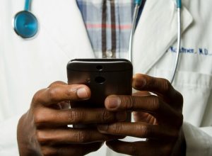 governo-quer-que-enamed-seja-exame-de-proficiencia-para-medicos