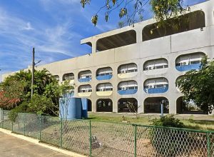 artefato-explode-em-escola-em-belford-roxo-e-fere-8-alunos