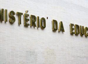 formacao-de-professores-a-distancia-mostra-desempenho-53,1%-inferior