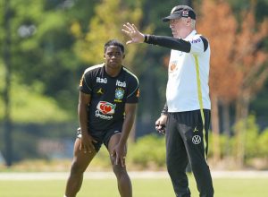 ancelotti-admite-mudancas-contra-haiti-e-desconversa-sobre-endrick