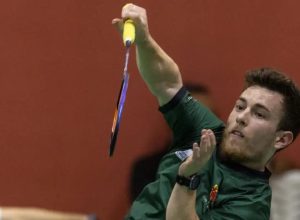 vitor-tavares-e-ouro-em-torneio-internacional-de-badminton-no-bahrein